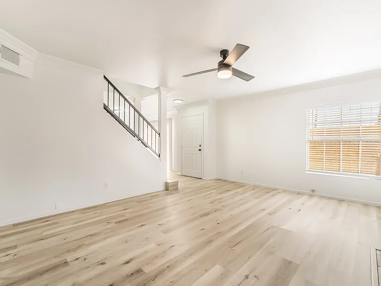 2600 Twin Pines Ave — Photo 14
