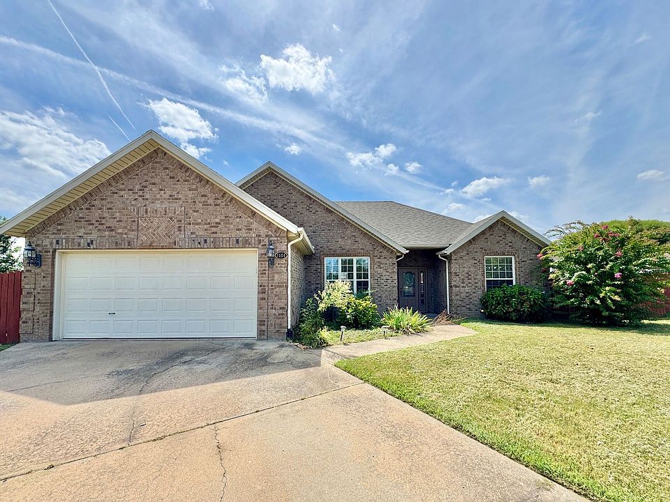 1st image of 1101 Shiraz Dr