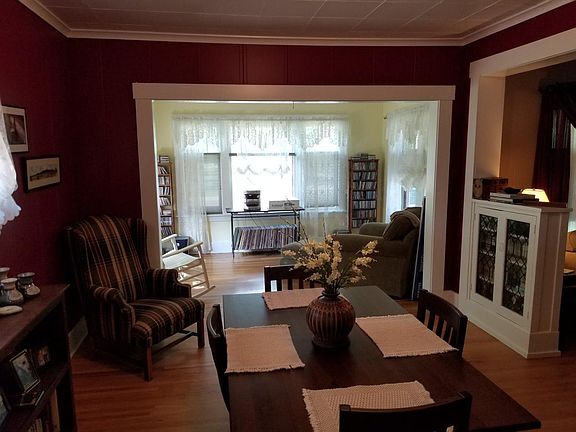 Dining/Sun Room
