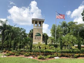 301 Palm Way