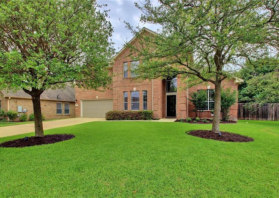 2nd image of 3008 Sumac Ct