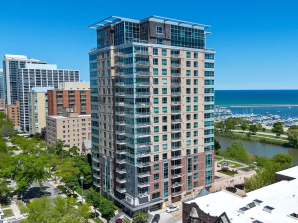 1522 N Prospect AVENUE #1704, Milwaukee, WI 53202