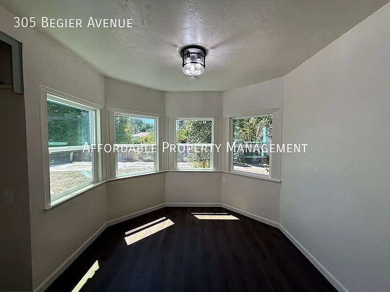 305 Begier Ave — Photo 9