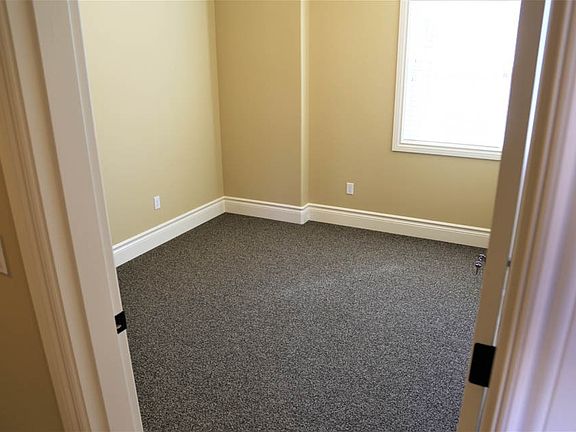 4th image of 2131 NW Janssen St APT 107