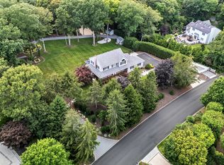 181 Landing Ln, Baiting Hollow, NY 11933