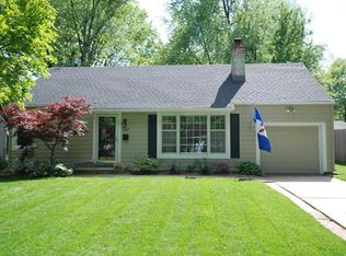 5009 W 72nd St, Prairie Village, KS 66208