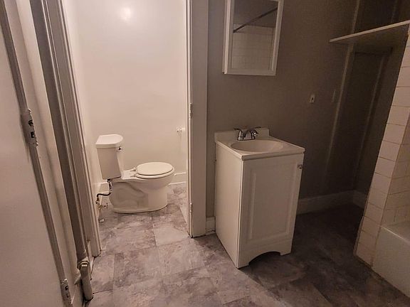 5th image of 102 Prospect St #1
