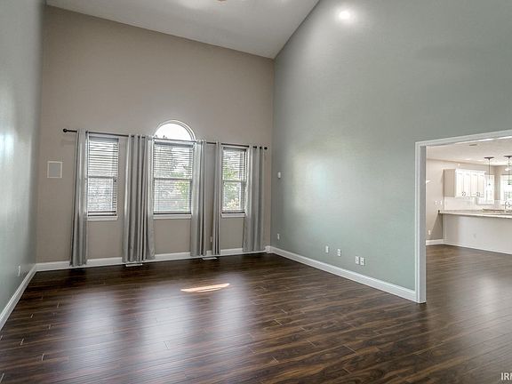 5th image of 1103 Waterstone Dr