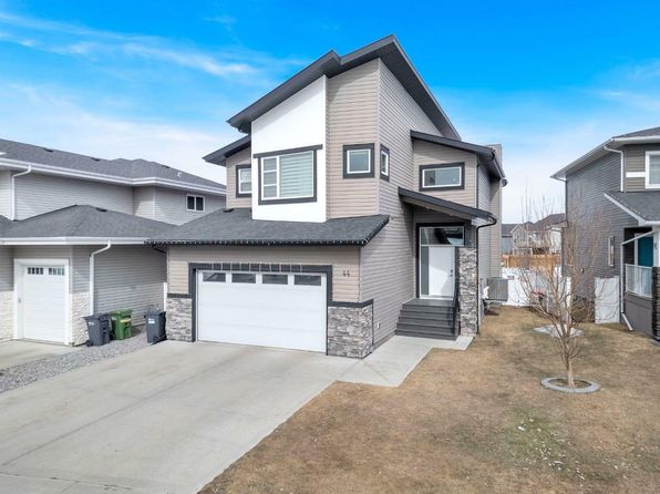 44 Vancouver Cres, Red Deer, AB T4R 0N6