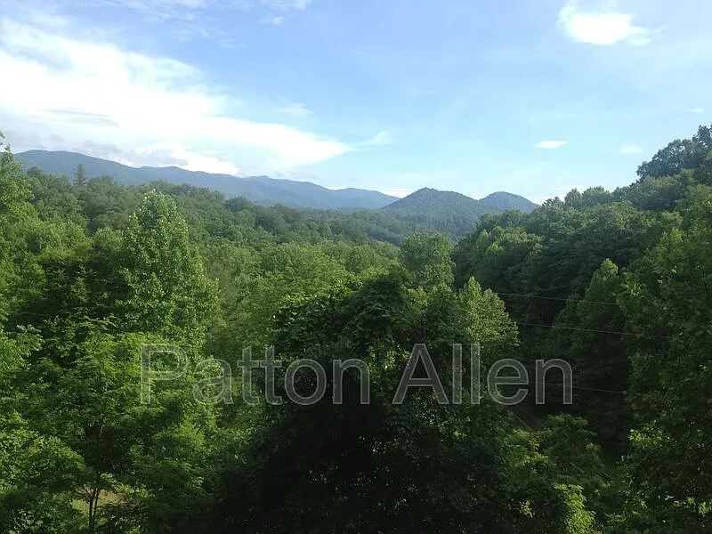 Building Photo - 41 Blevins Knob Dr