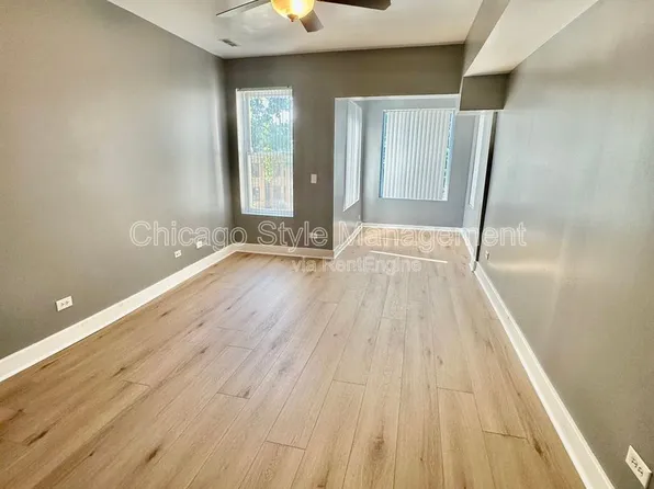 3302 W Fulton Blvd APT 3, Chicago, IL 60624