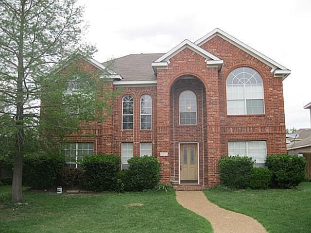 1st image of 4337 Palmdale Dr