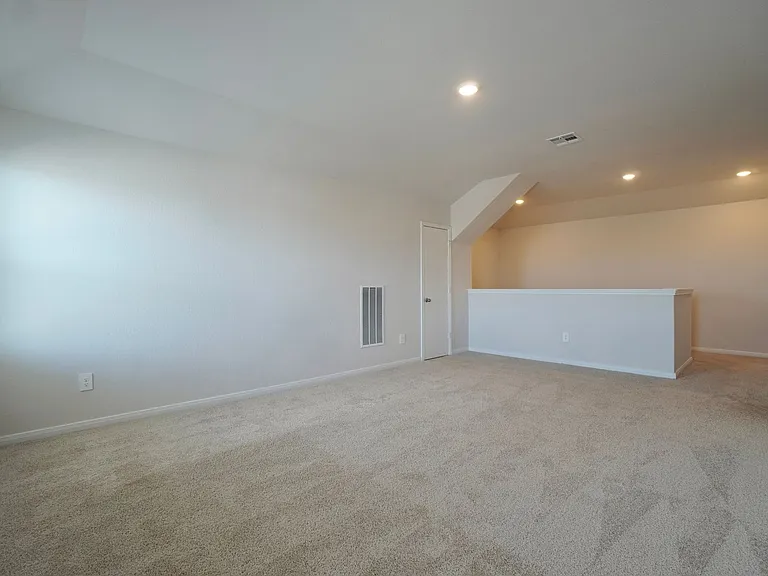 115 Bethpage Dr — Photo 22