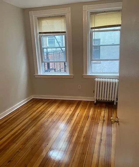 220 Hanover St #7 — Photo 25