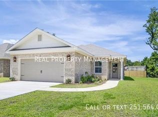 7878 Park Place Dr N, Mobile, AL 36608