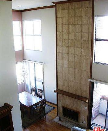 5th image of 1271 Granville Ave APT 301
