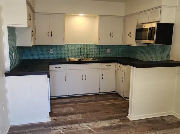 327 Withers St #20, Denton, TX 76201