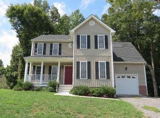 12831 Village School Ln, Midlothian, VA 23112