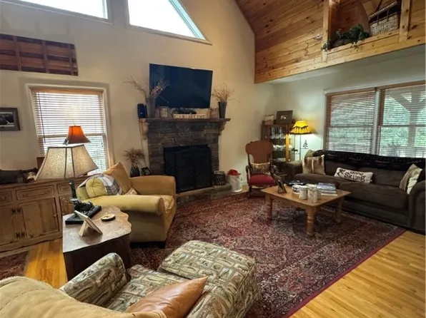 128 Hillcrest Road, Newland, NC 28657