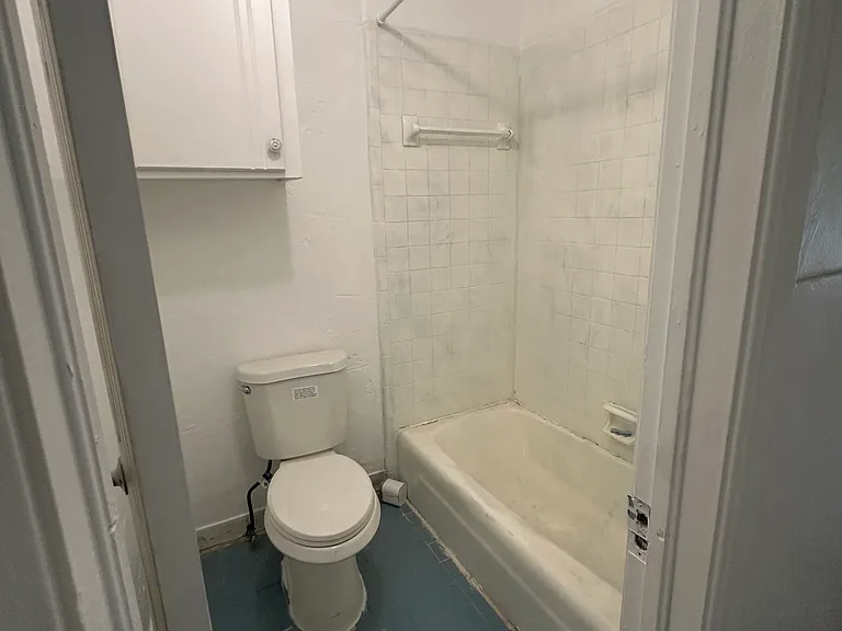 7833 S Harvard Ave — Photo 11