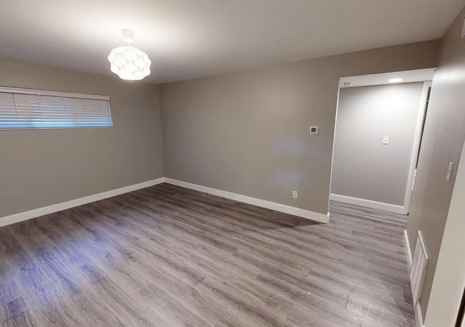 2 bed, $1,800 — Photo 4