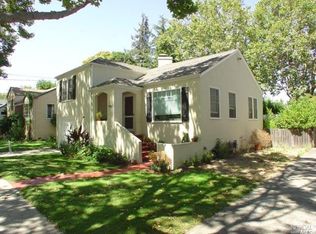 1736 Sycamore St, Napa, CA 94559