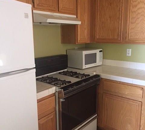 5th image of 3125 N Buffalo Dr Unit 2075