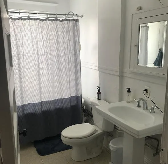 1822 Pierce St NE #2 — Photo 6