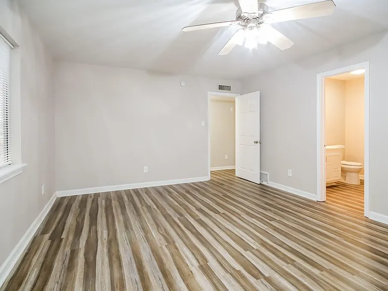 16835 Grampin Dr — Photo 10