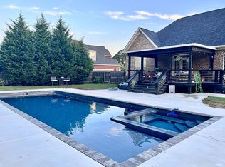 19 Pettigru Ct, Lugoff, SC 29078