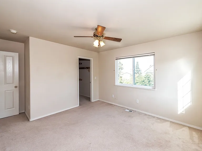 5423 Cape Seville Dr — Photo 16