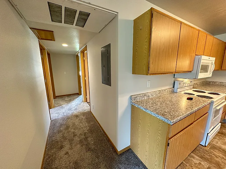3426 Orion Dr — Photo 12