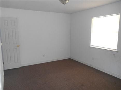 3rd image of 1409A Calle Nogal St