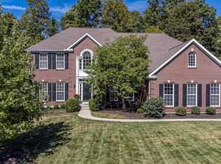 7158 Airy View Dr, Middletown, OH 45044