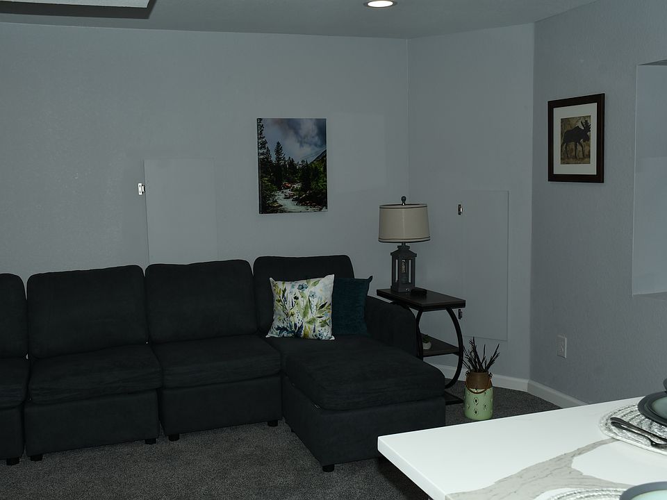 1st image of 22888 E Belleview Pl