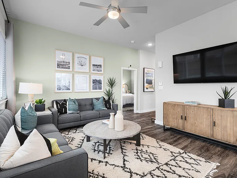 VLux Stoneridge — Photo 24