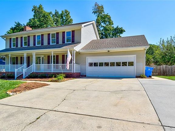 3rd image of 413 Cameronden Ct