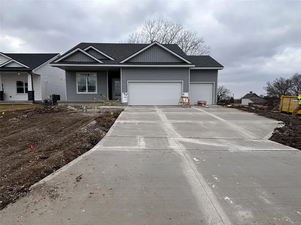 2210 Ash Tree Dr, Winterset, IA 50273