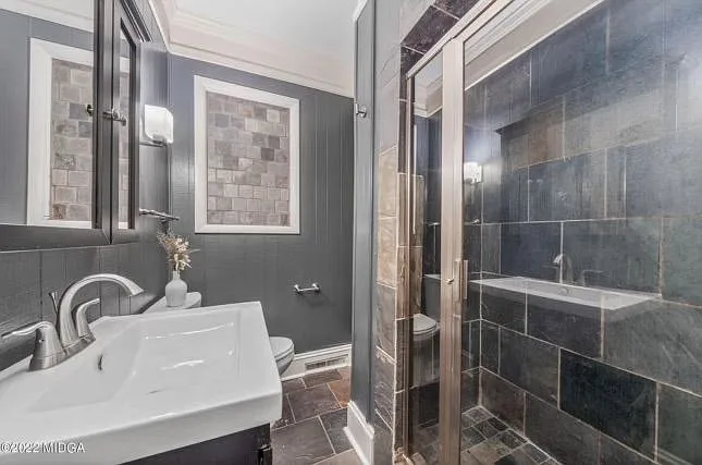 322 Pio Nono Ave — Photo 18