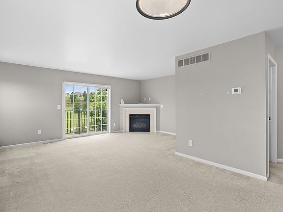 3rd image of 625 Nantucket Dr