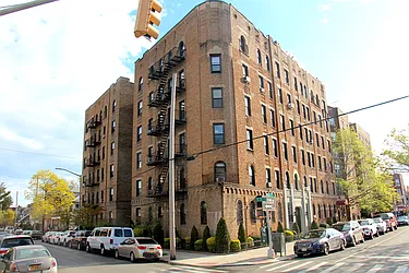 2020 Kings Highway, #FL4APT4H