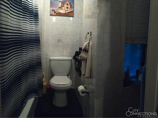 Rented by City Connections Realty | media 12