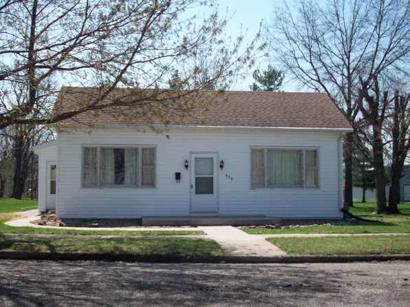 650 Jackson St, Warsaw, IL 62379