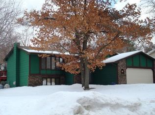 8931 Tamarack St NW, Coon Rapids, MN 55433