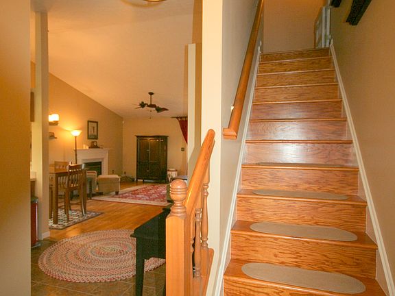 2nd image of 6693 Wimbledon Dr
