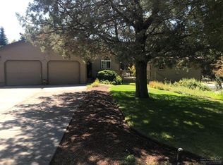 61225 Victory Loop, Bend, OR 97702