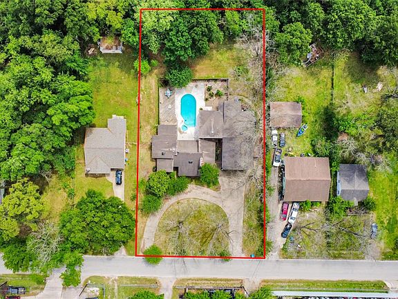 3rd image of 138 Hambrick Rd
