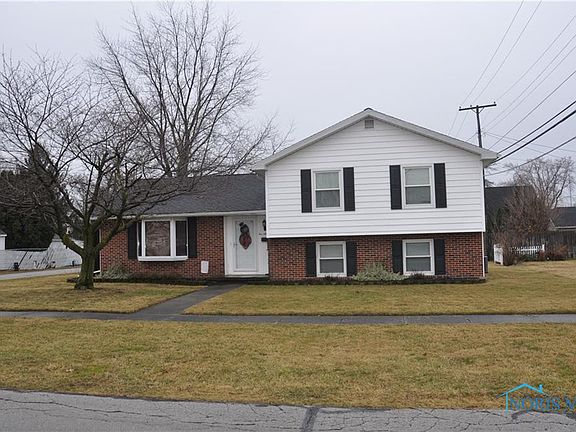 2nd image of 1063 Garfield St