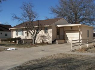 316 W 15th St, Schuyler, NE 68661