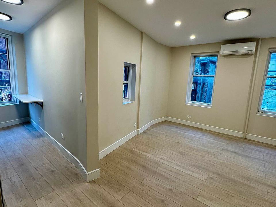 1st image of 120 Charles St #4A